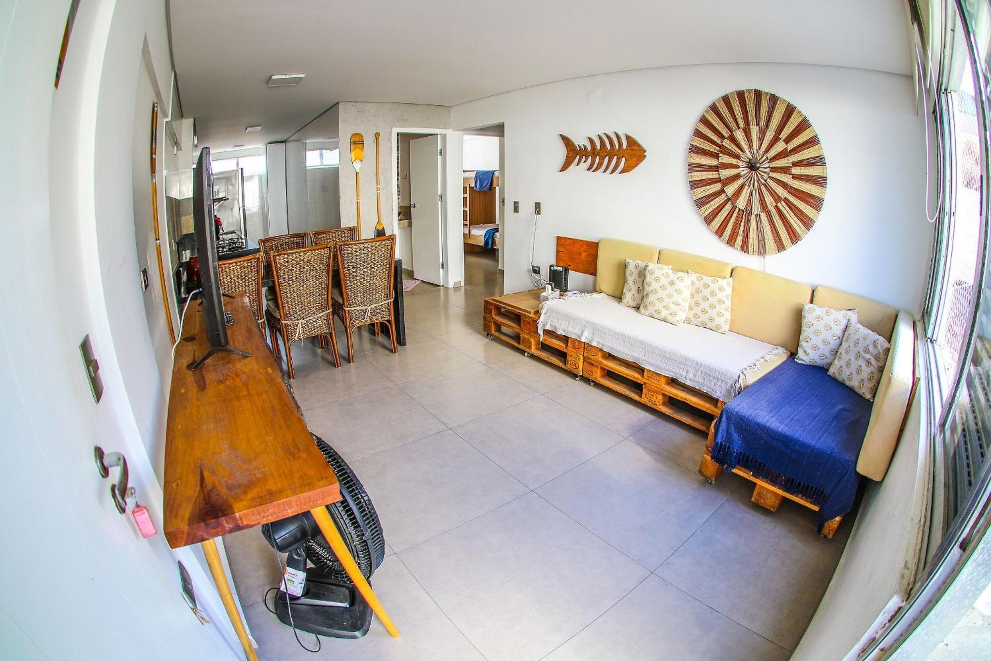 F1 Pe Na Areia: Beachfront With Sea Views In * Guaruja