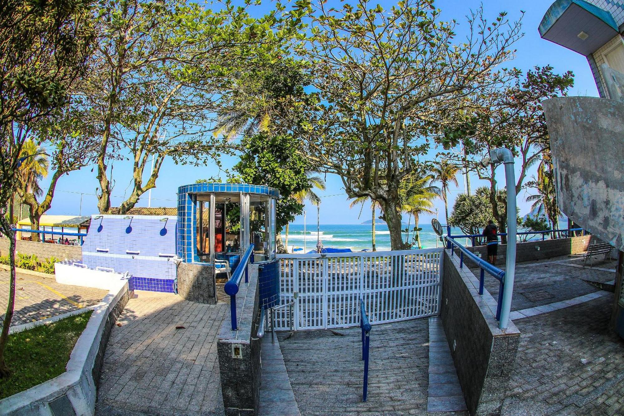 F1 Pe Na Areia: Beachfront With Sea Views In