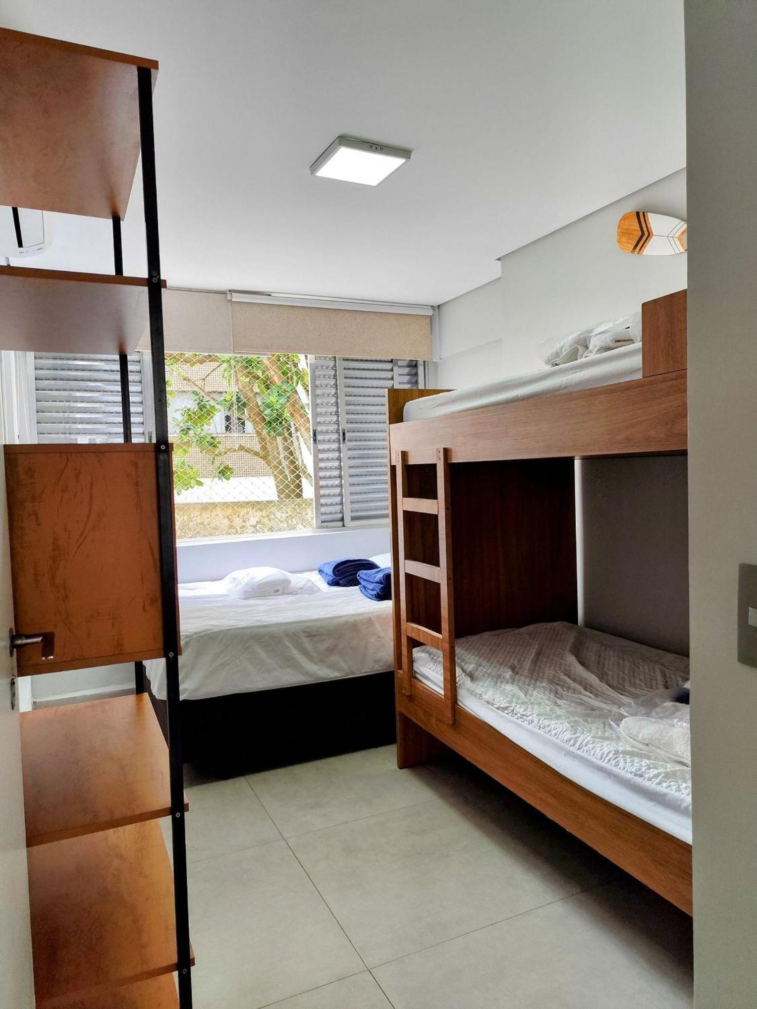 F1 Pe Na Areia: Beachfront With Sea Views In Apartment