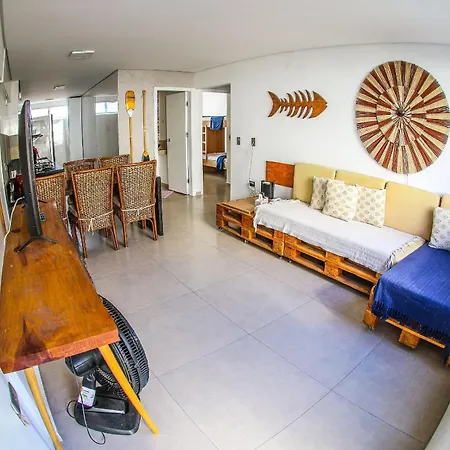F1 Pe Na Areia: Beachfront Suites with Sea Views in Guaruja Exterior photo