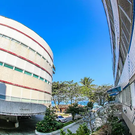 F1 Pe Na Areia: Beachfront Suites with Sea Views in Guaruja Exterior photo