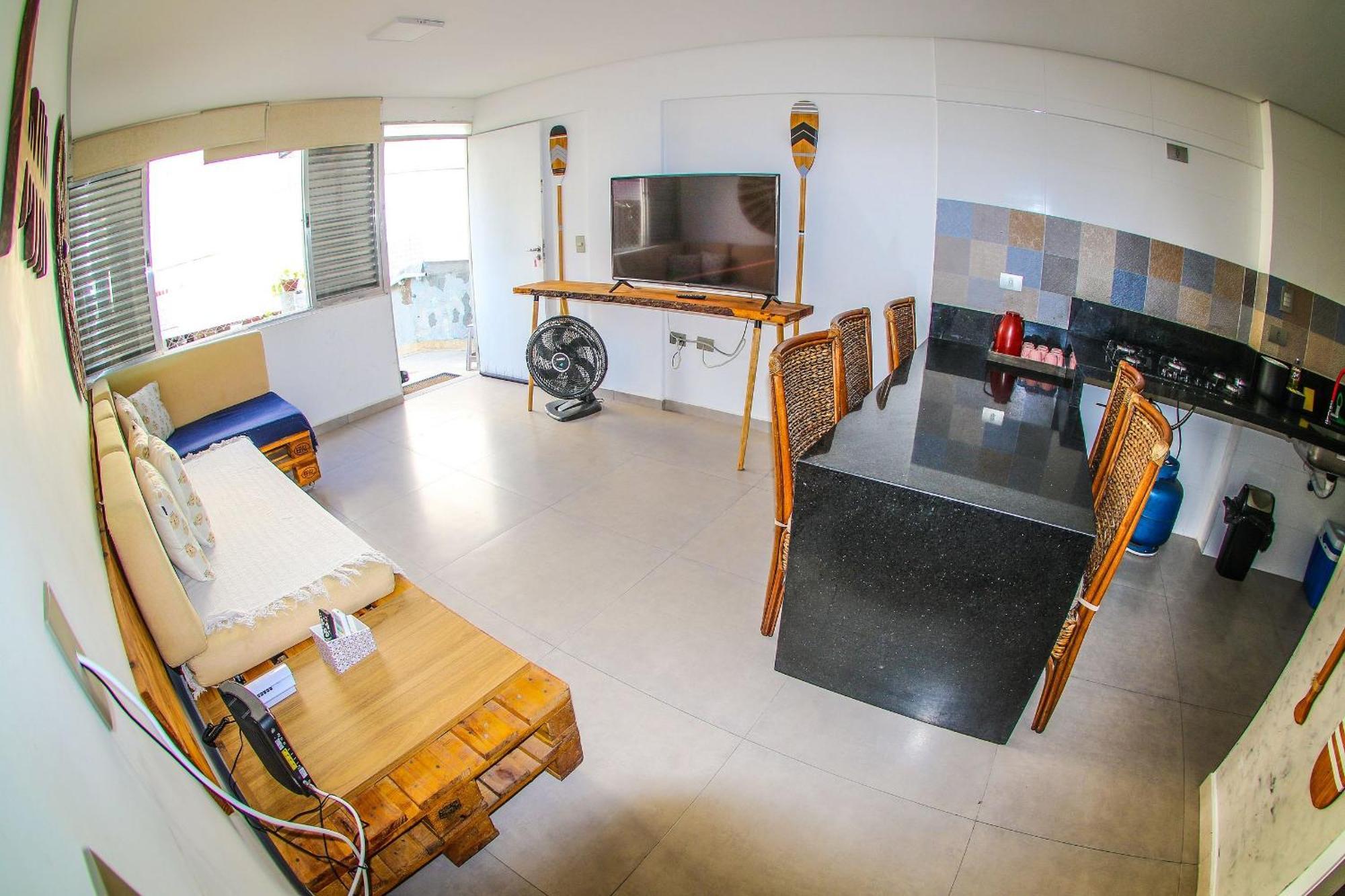 F1 Pe Na Areia: Beachfront With Sea Views In Apartment Guaruja